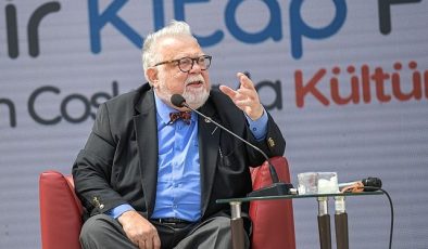 İzmirliler İZKİTAP Fest’e akın etti: Prof. Dr. Celal Şengör konuk oldu