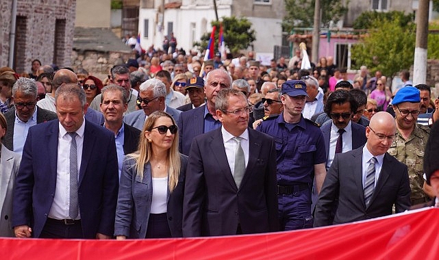 7. Ayvalık Küçükköy Teferic Şenlikleri büyük bir katılımla coşkulu başladı