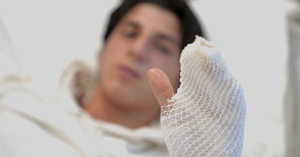 Yanlış buz uygulaması genci az kalsın parmağından edecekti