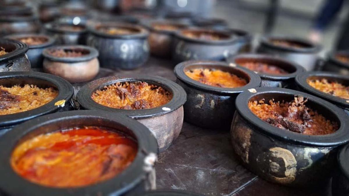 Ramazan’ın vazgeçilmez lezzeti: 8 saatte pişiyor, hazır olduğu, kaleden çalınan davulla duyuruluyor